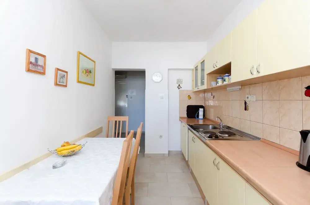 Apartments Near the sea Barbat