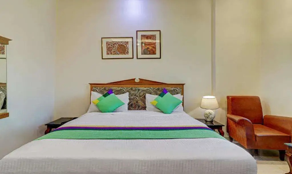 Treebo C1 Taj Nirvana