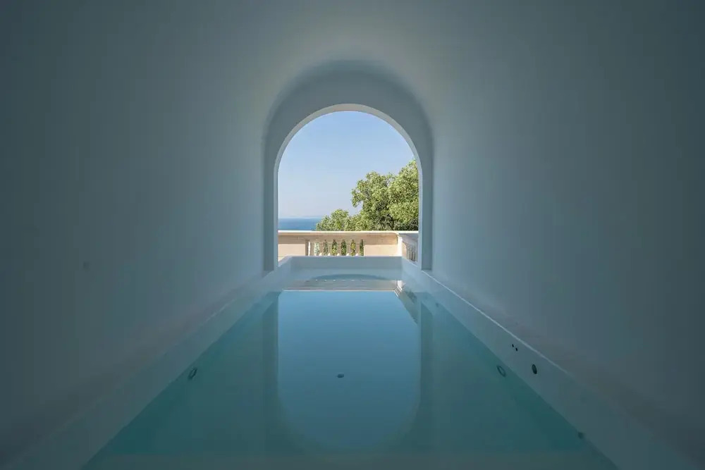 Miyue Shenzhen Roman Holiday Bubble Pool hotel