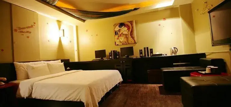 M2 Motel