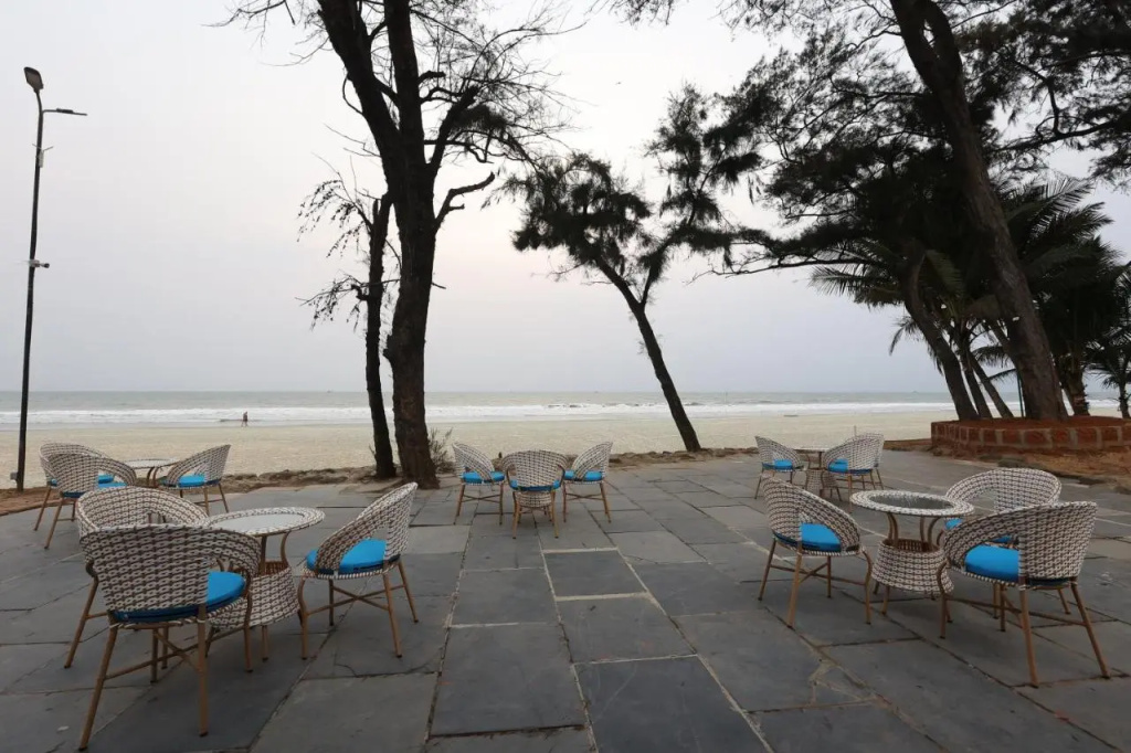 Varca Palms Beach Resort