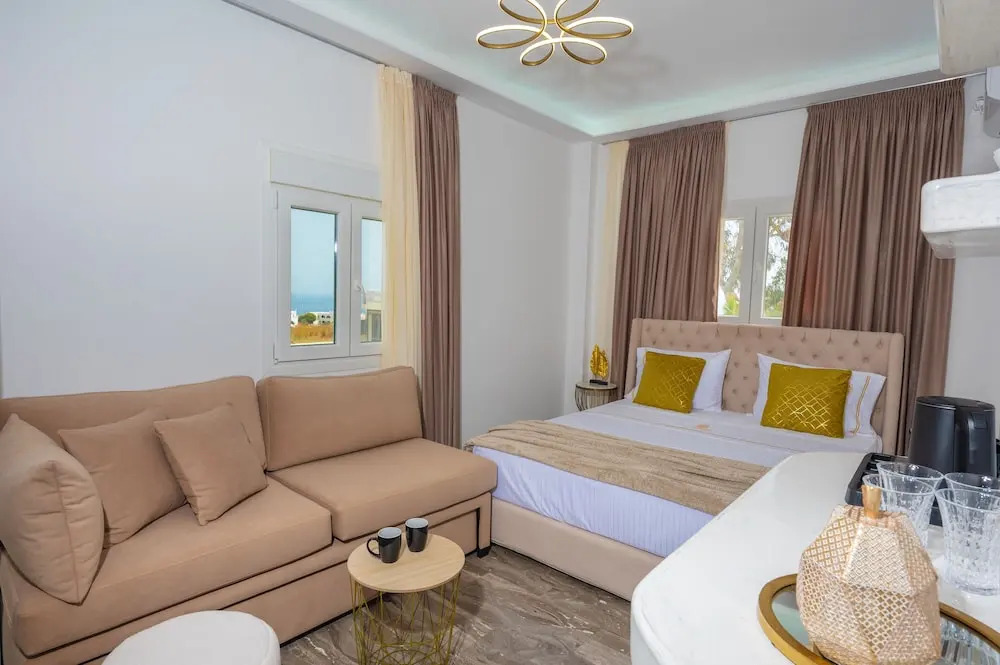 Ebitas Suites