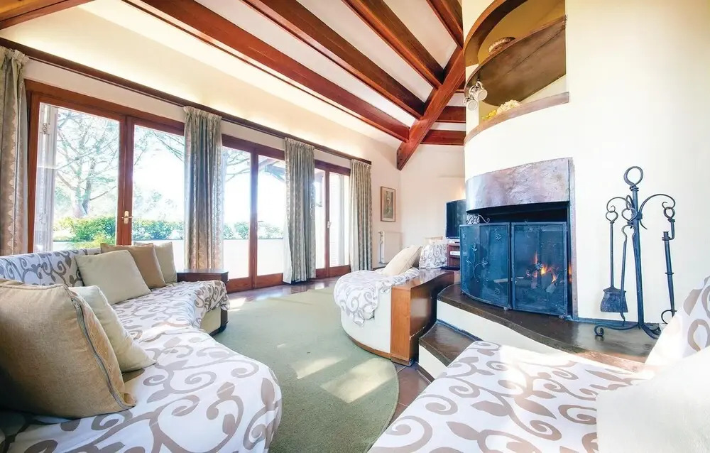 Nice Home in Lari With 3 Bedrooms and Wifi
