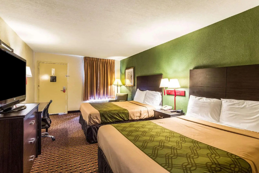 Econo Lodge Oxmoor