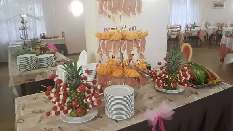 HOTEL LABRADOR