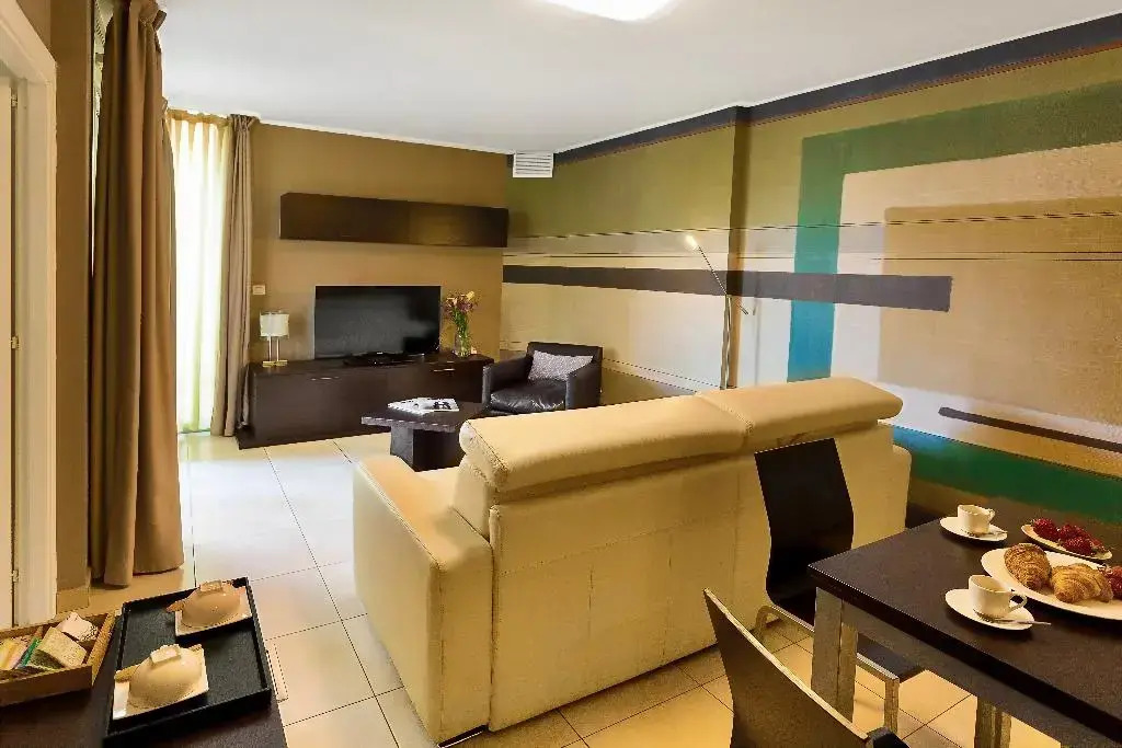 Royal Antibes - Luxury Hotel, Résidence, Beach & Spa