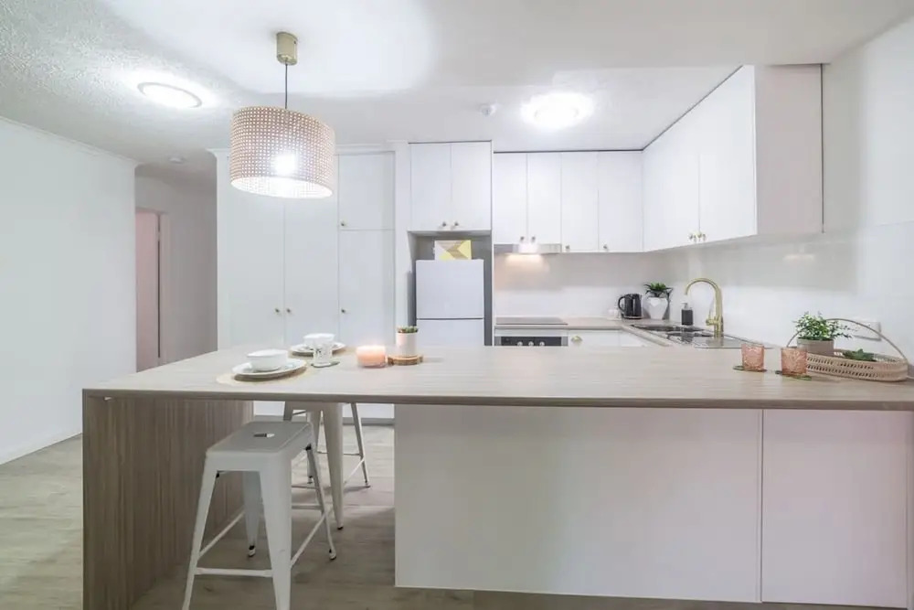 Beautiful Fresh Large 2BR 2Bath Apt