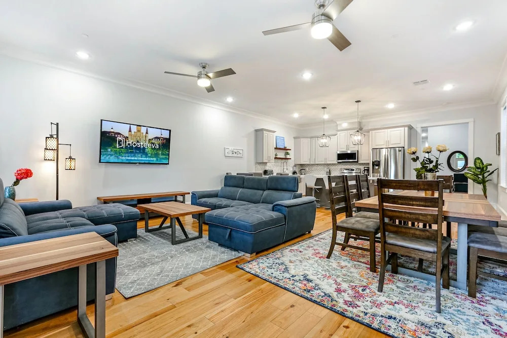 Chic Urban Retreat with Pool Steps to Bourbon St