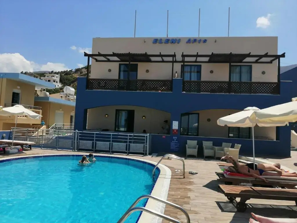 Eleni Beach Apartment