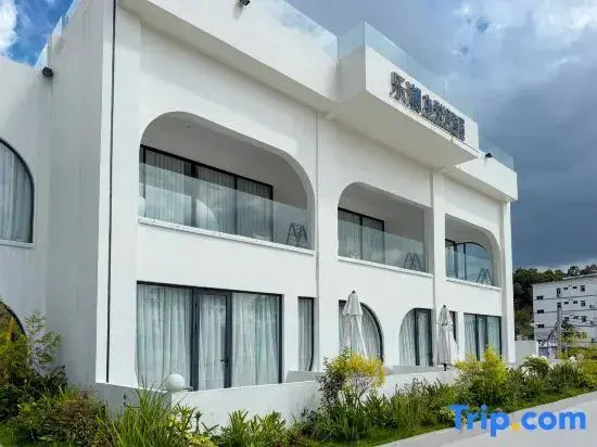 Shenzhen Le Chao Ben Yue Seaside Residence  Hotel