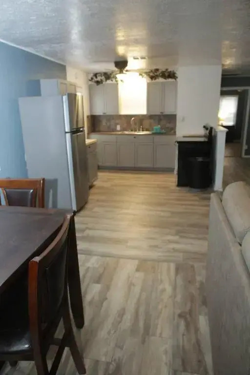1 Bedroom with a Fireplace Close To Base