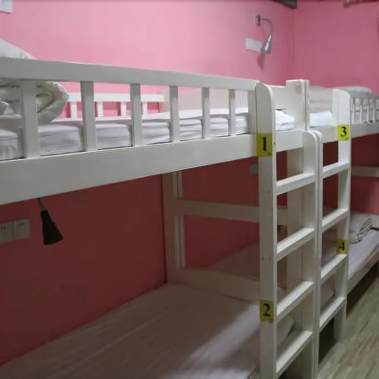 Time Machine International Youth Hostel