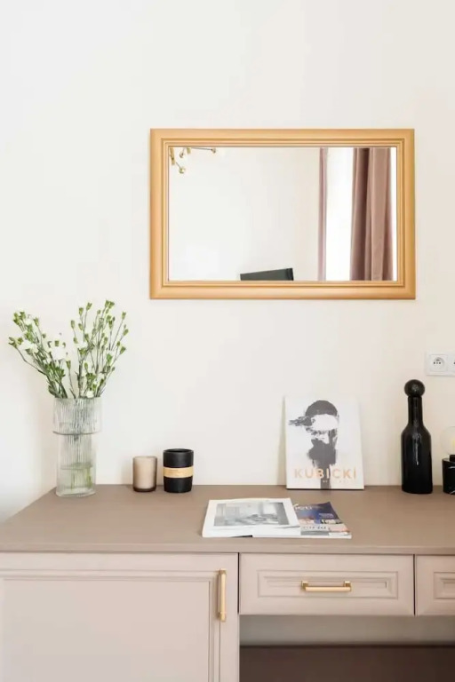 Sapphire Studios by Loft Affair