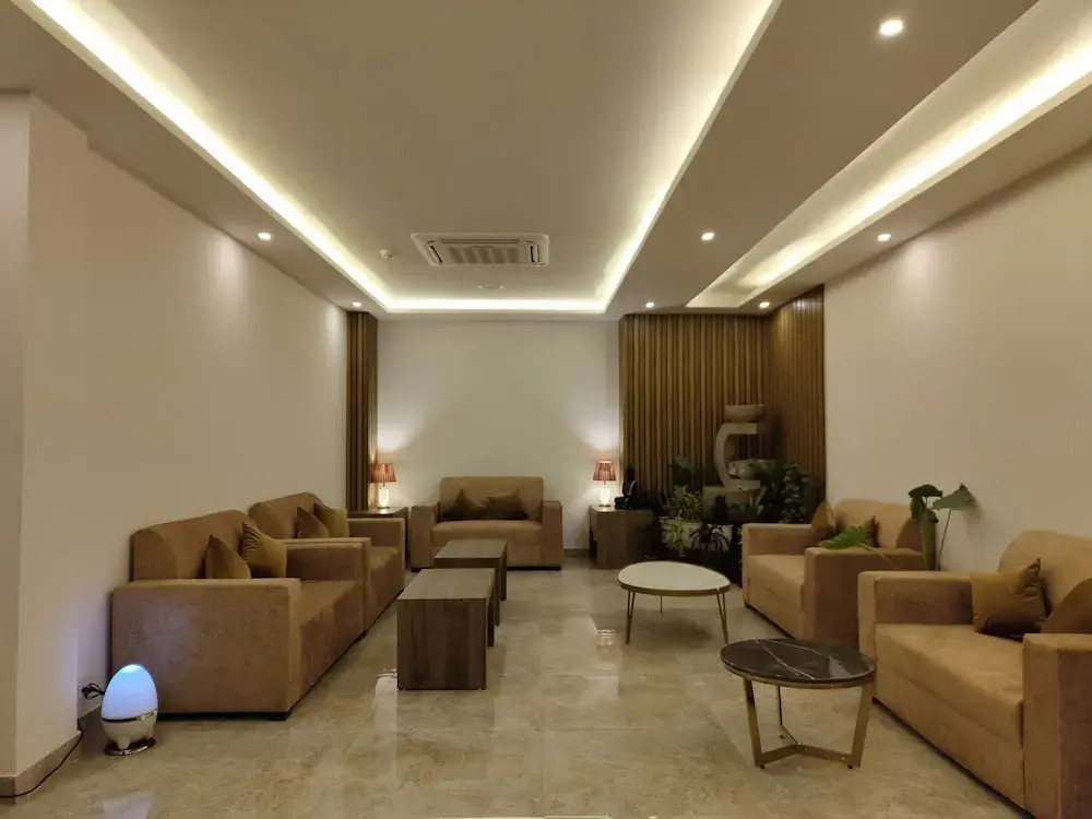 Regenta Inn Greater Noida, 15 Mins to India Expo Mart