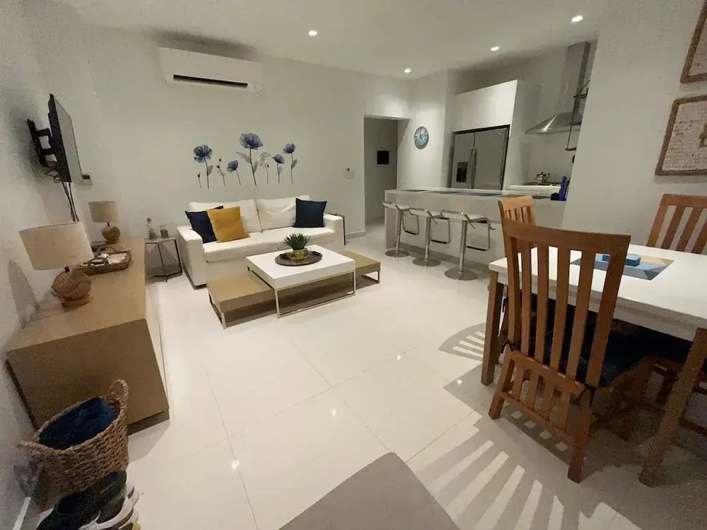 Waykiri Lux Condo 2 Balconies Near Marriott Ritz