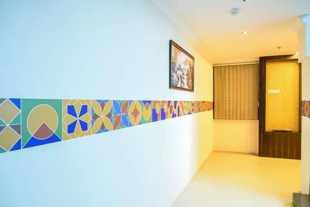 FabHotel SS Calypso Kondapur
