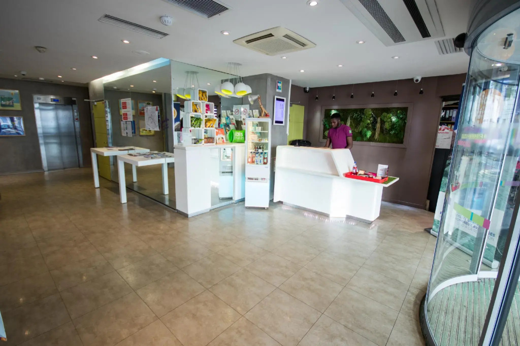 ibis Styles Paris Tolbiac Bibliotheque