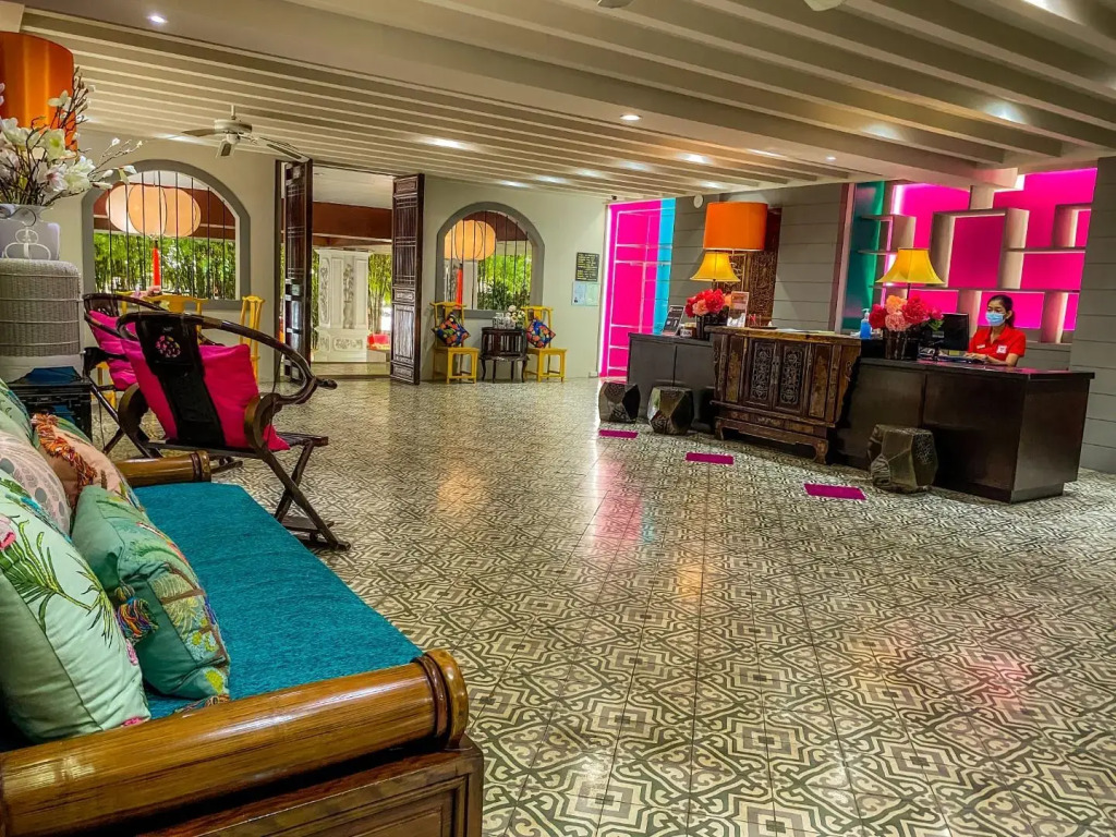 Sino House Phuket Hotel - SHA Plus
