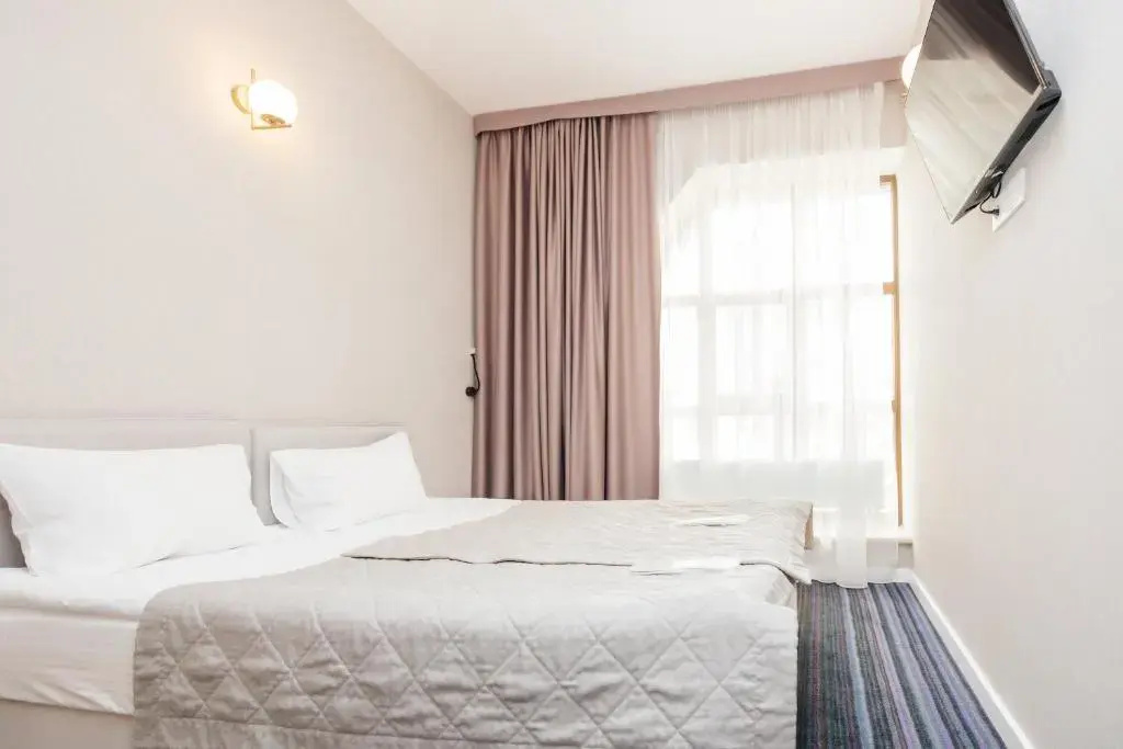 AMINA HOTEL