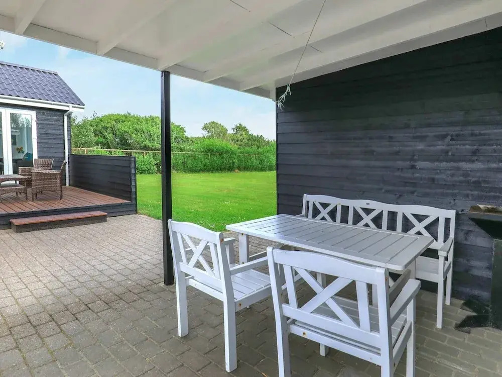 Cozy Holiday Home in SÃ¸ndervig near Beach