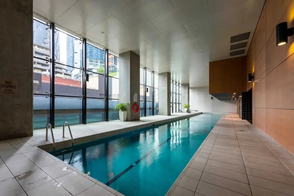 Homely 1BR Apt Near Southern Cross Station w/ Pool