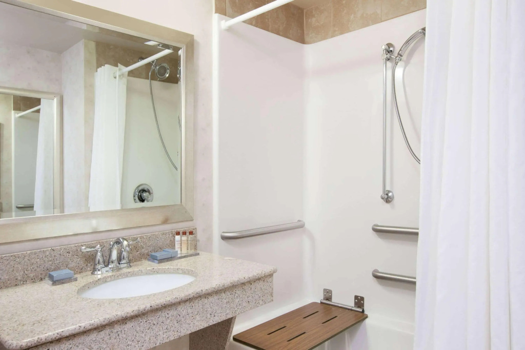Fairfield by Marriott Inn & Suites Rome NY