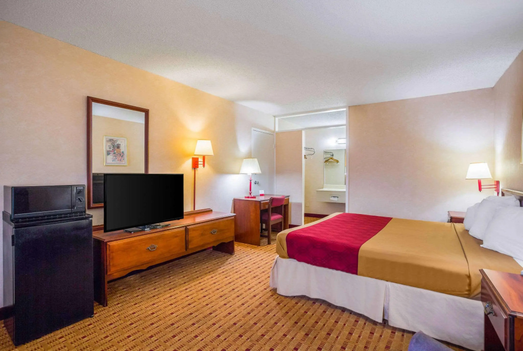 Econo Lodge Cave City