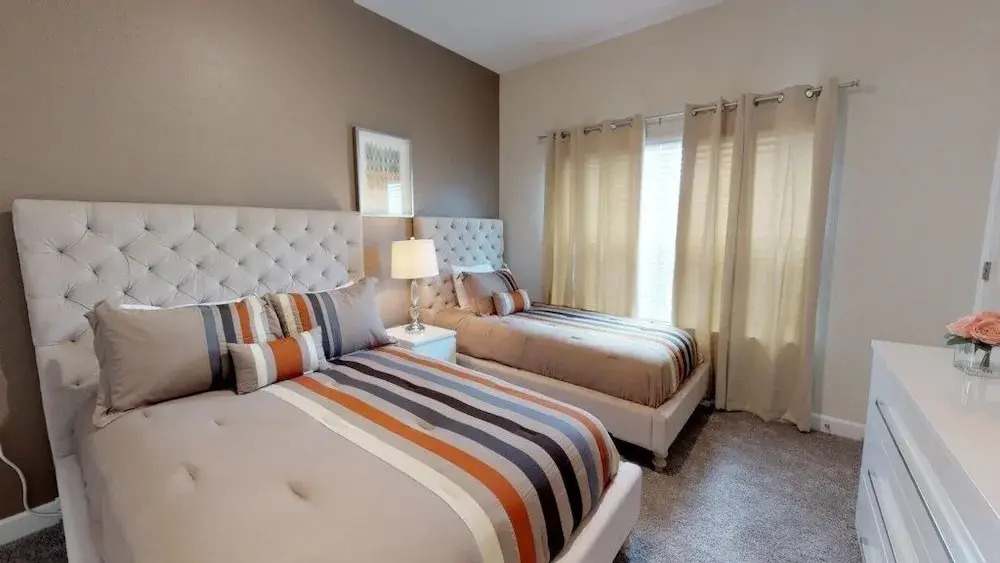 Storey Lake - Amazing 4 Bedroom Villa Townhouse
