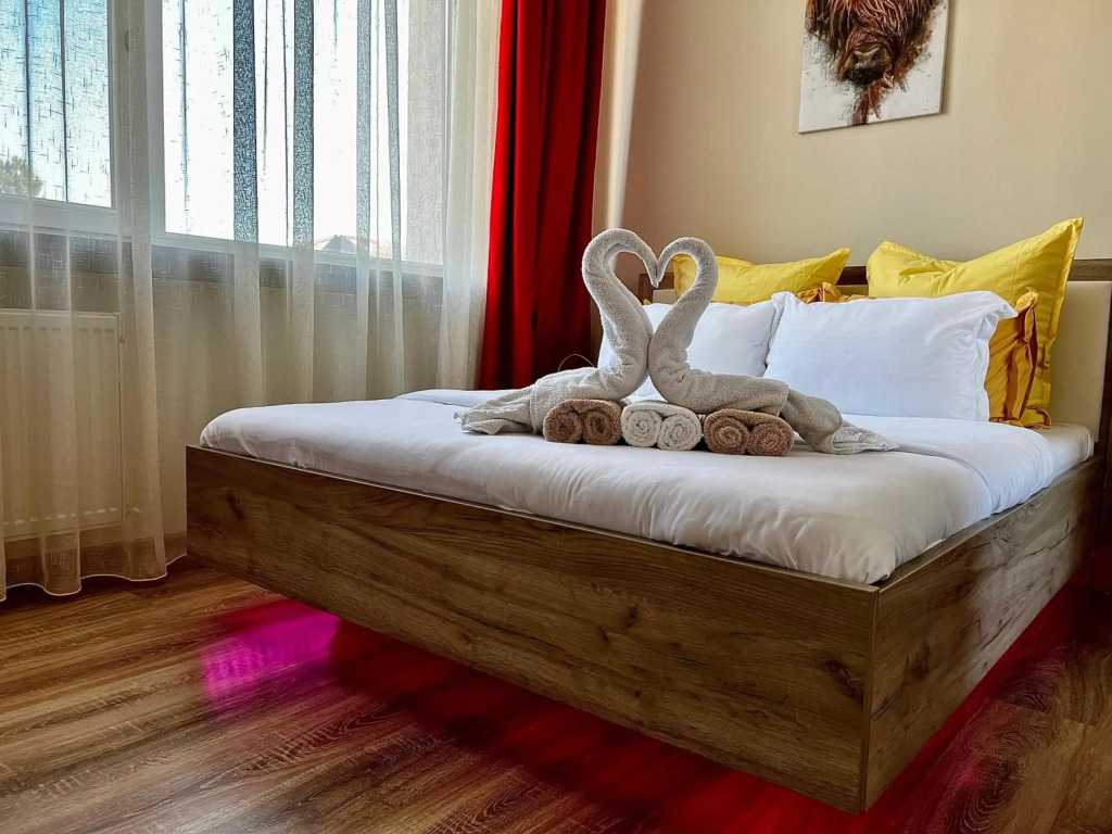 City Nest Maria