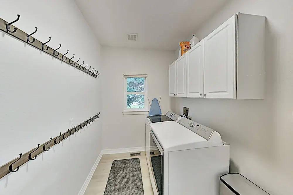 Springs of Arrowhead Duplex #A 6 Bedrooms 5 Bathrooms Duplex