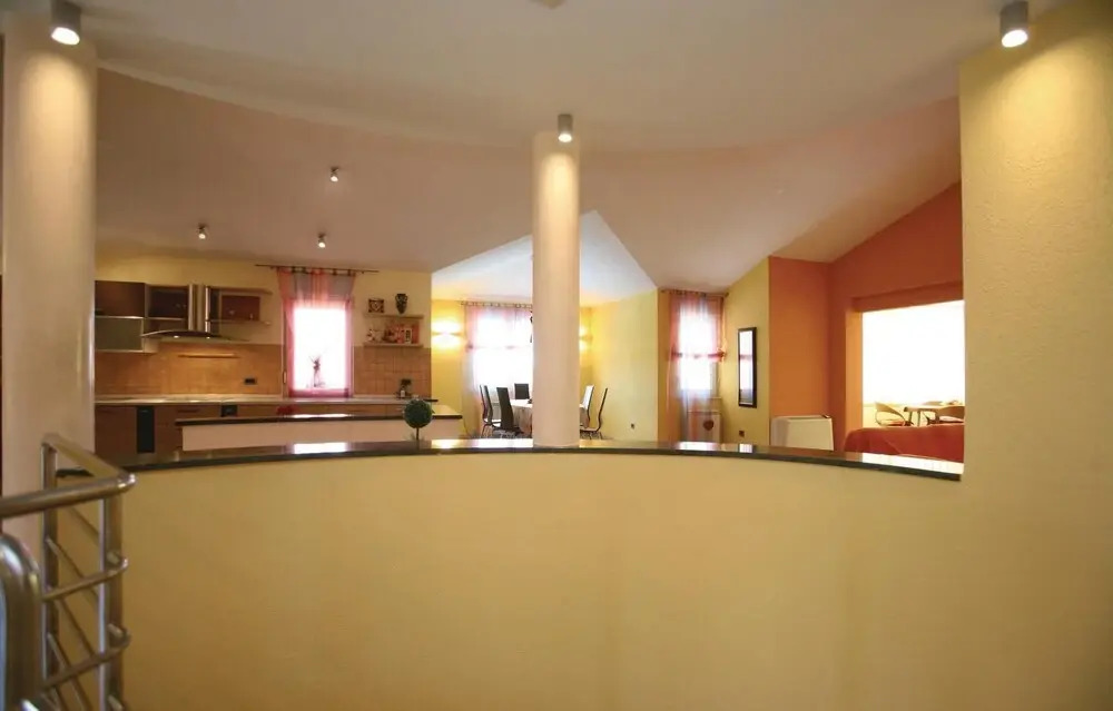 Luxurious Home In Pula