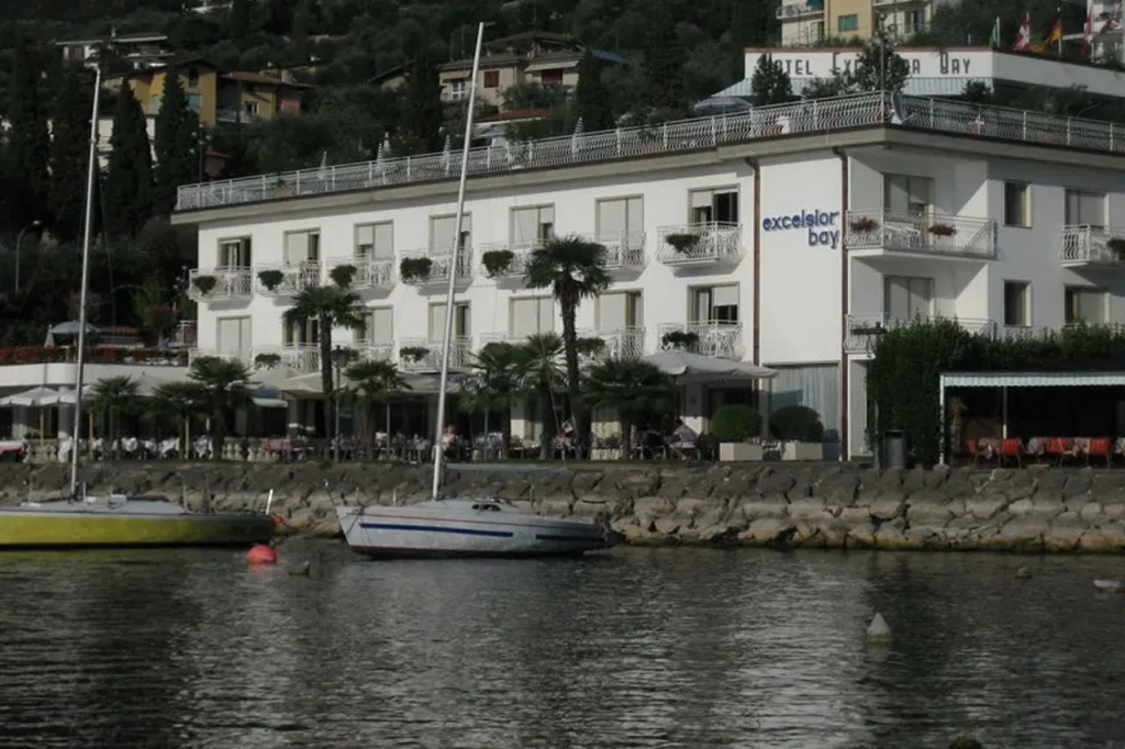 Hotel Excelsior Bay