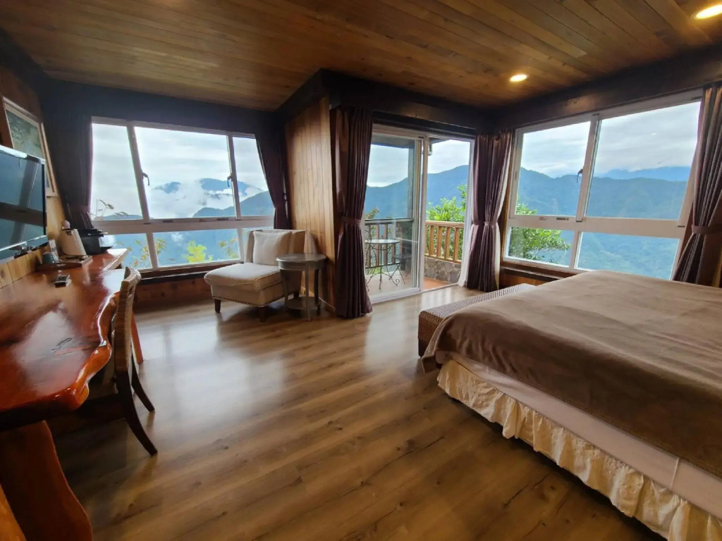 Top Cloud Villa