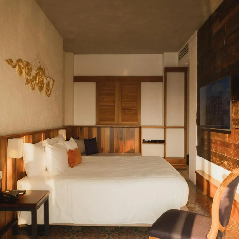 Natee The Riverfront Hotel Kanchanaburi