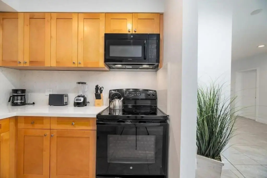 Bayshore Breeze 5 - Fort Lauderdale Beach