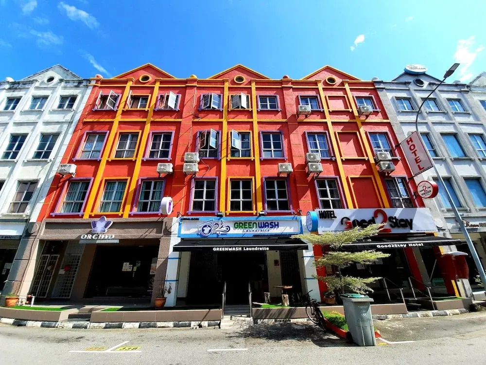 Oyo 44108 Good 2 Stay Hotel