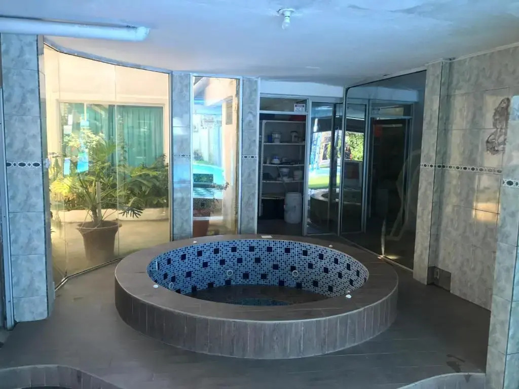 Hotel La Cascada - Lago Agrio