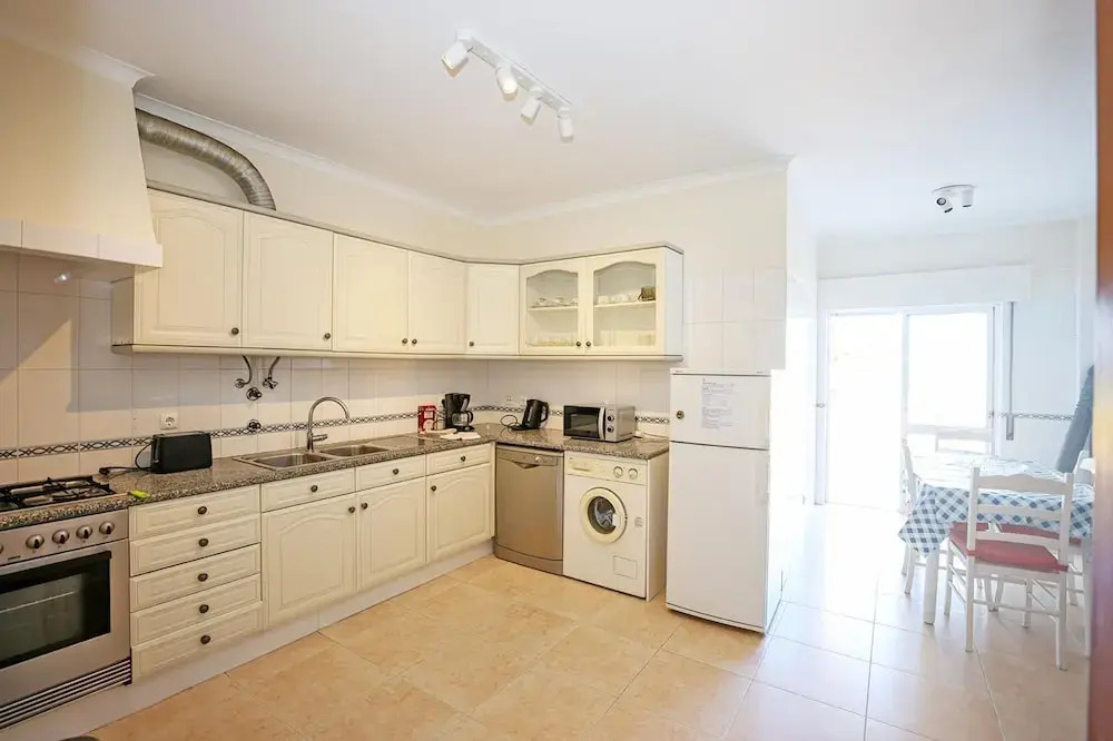 C25 - Town Center Apartment in Lagos