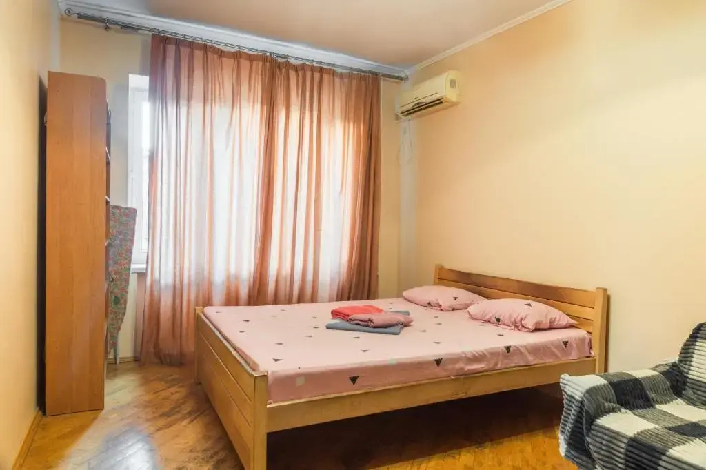 Kvartira po prospektu Pobedy, 5