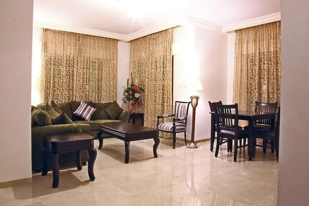Al Dyafah Furnished Apartments