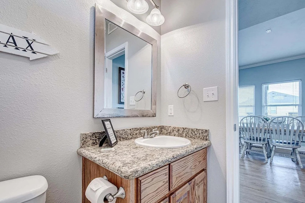 Oceanview 4 Bedroom Home