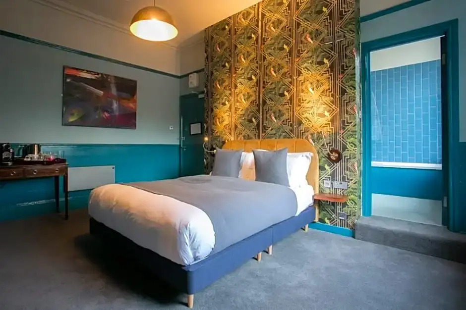 The Ship Rooms