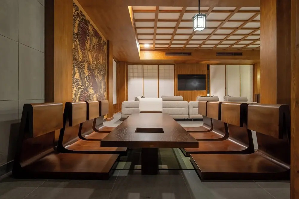 THE JAPANESE HOUSE by BRIDGE RETREATS
