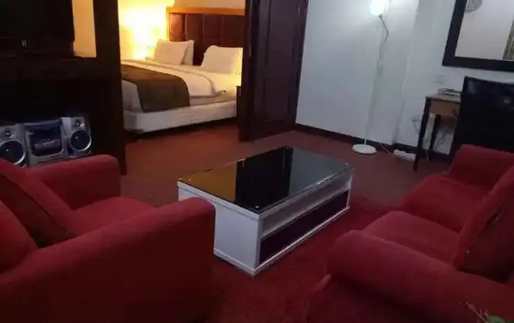 Time square luxury suites
