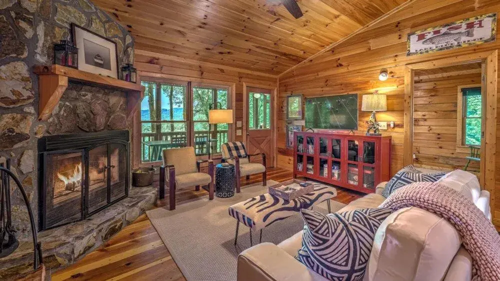 Cozy Aska Cabin by Escape to Blue Ridge