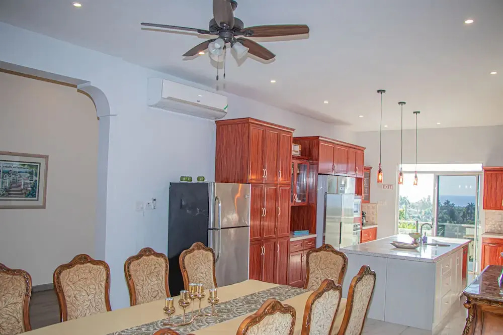 Crystal Jamaica Villa Tours