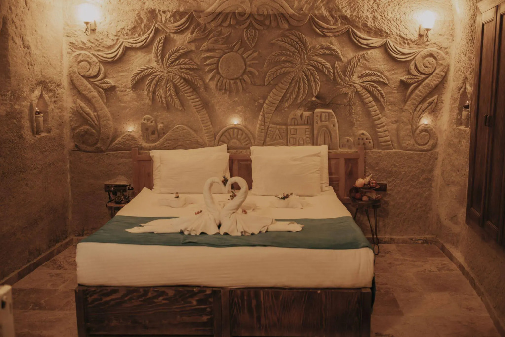 Cappadocia Eagle Cave Inn