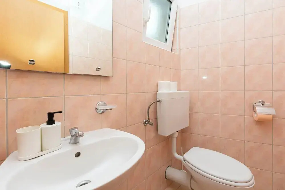 Omiš Duće sandy beach apartments Mare