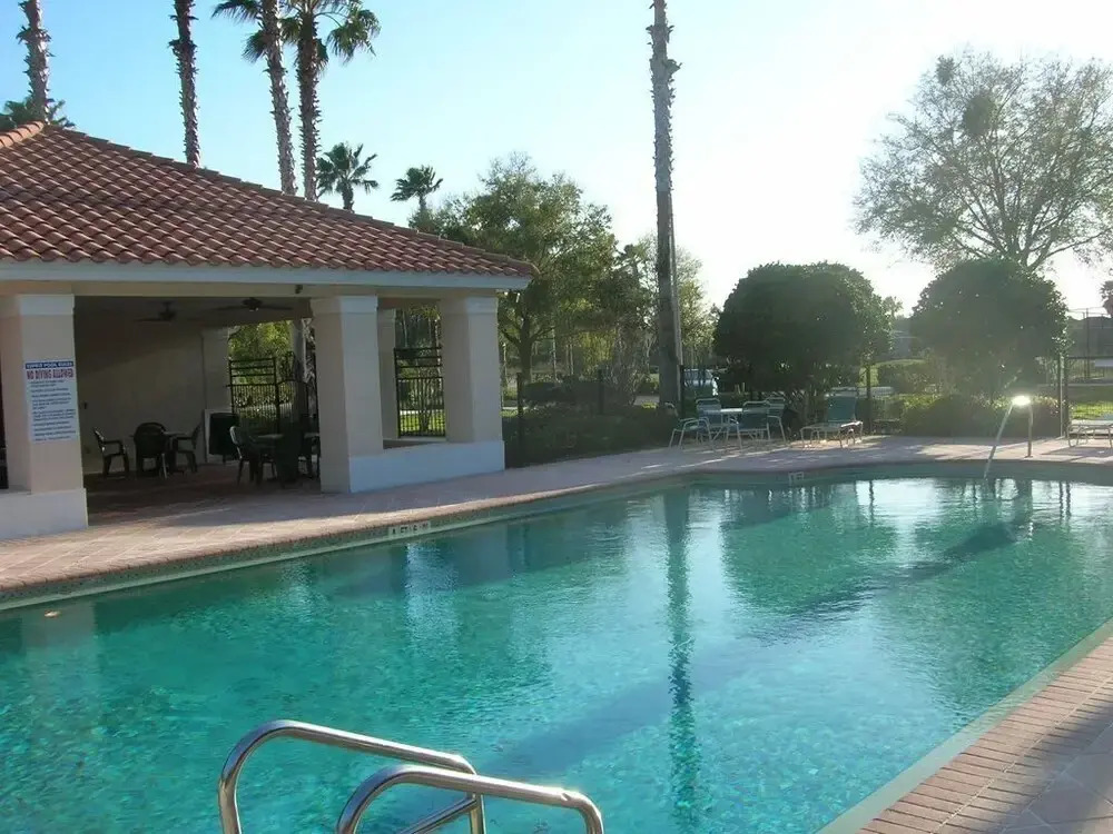 Espirit Oasis 3 Bedroom Home by RedAwning