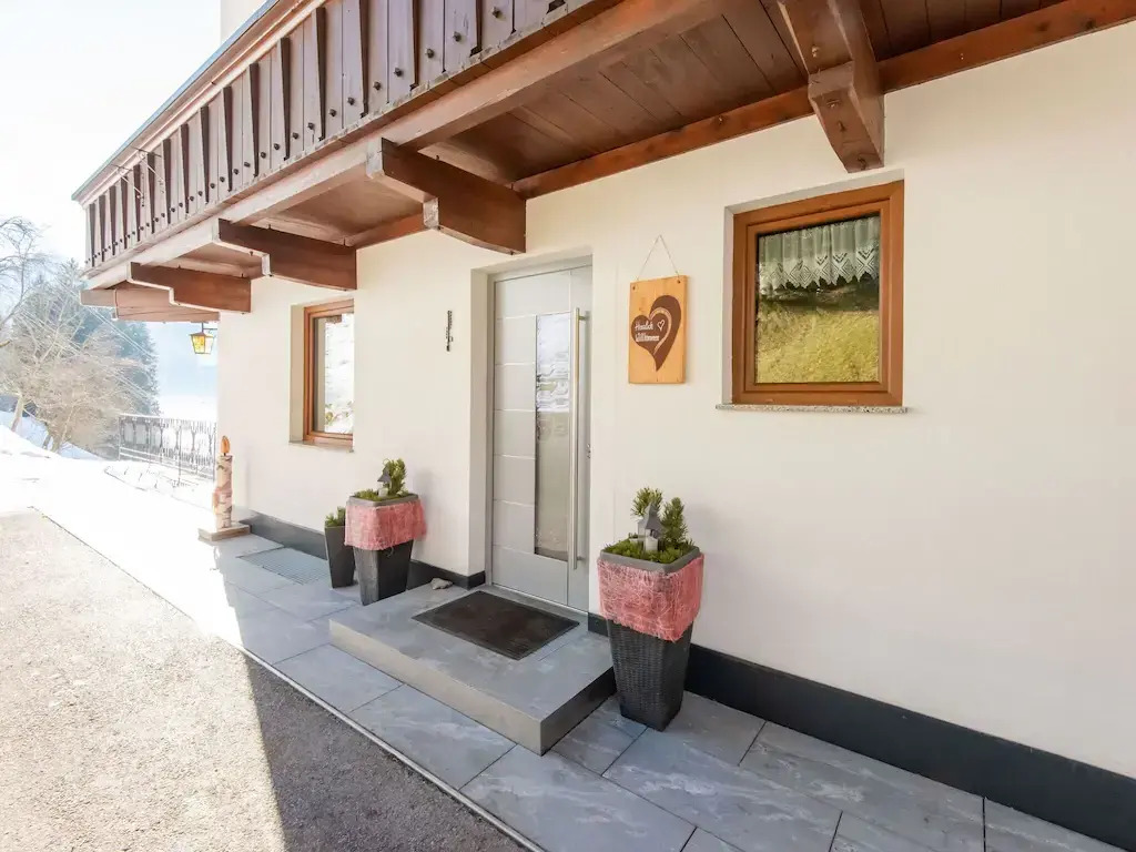 Stellar Holiday Home in Hippach With Balcony